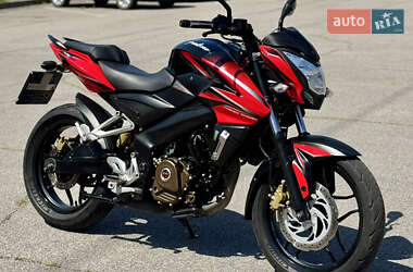 Мотоцикл Без обтікачів (Naked bike) Bajaj Pulsar 2016 в 