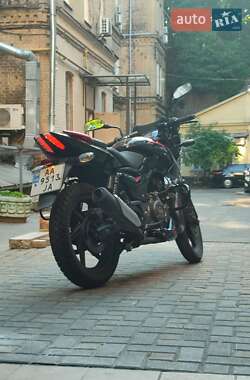 Мотоцикл Многоцелевой (All-round) Bajaj Pulsar 2021 в 