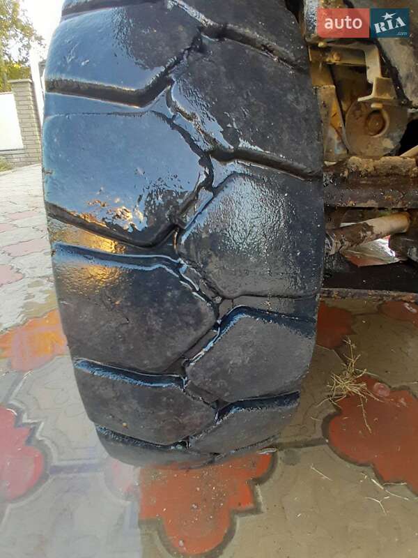 Контейнерный погрузчик Balkancar DV 1792 1984 в Черновцах