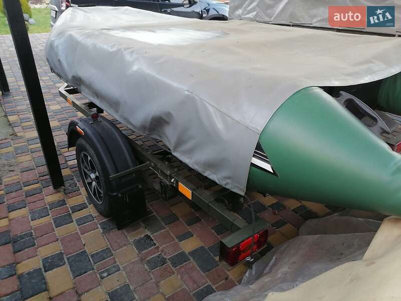 Лодка Bark B 2022 в Чернигове