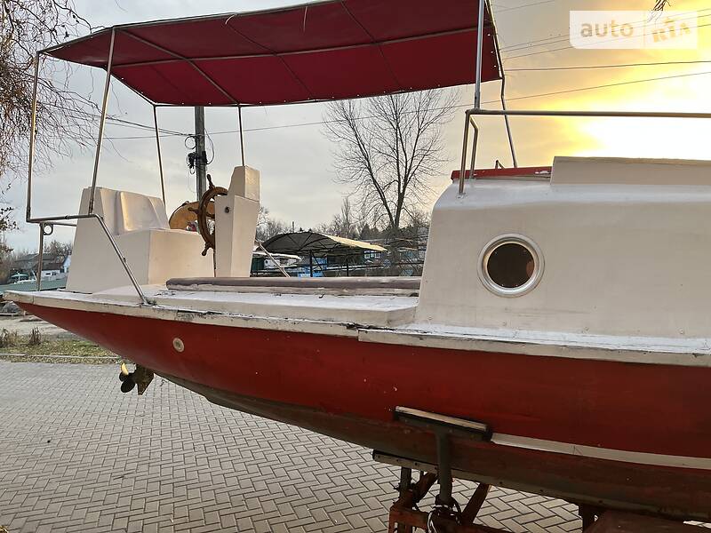 Катер Барракуда 420/007 2005 в Запорожье фото 2 Катер Барракуда 420/007 2005 в Запорожье