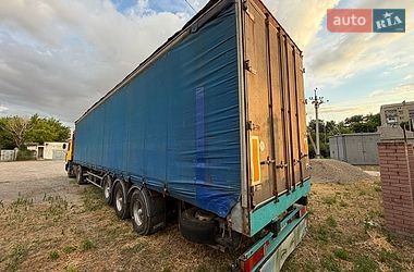 Тентований борт (штора) - напівпричіп Bartoletti 2F111E 1995 в Одесі