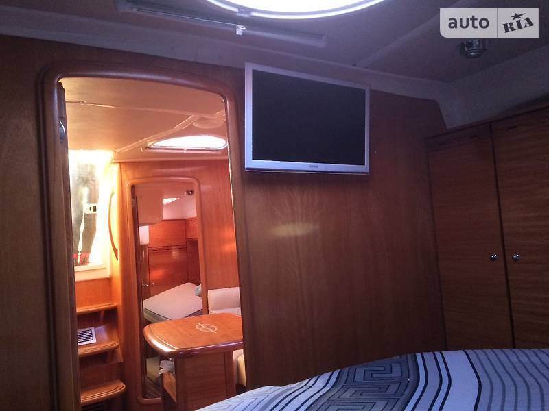 Моторна яхта Bavaria Sport 2009 в Києві