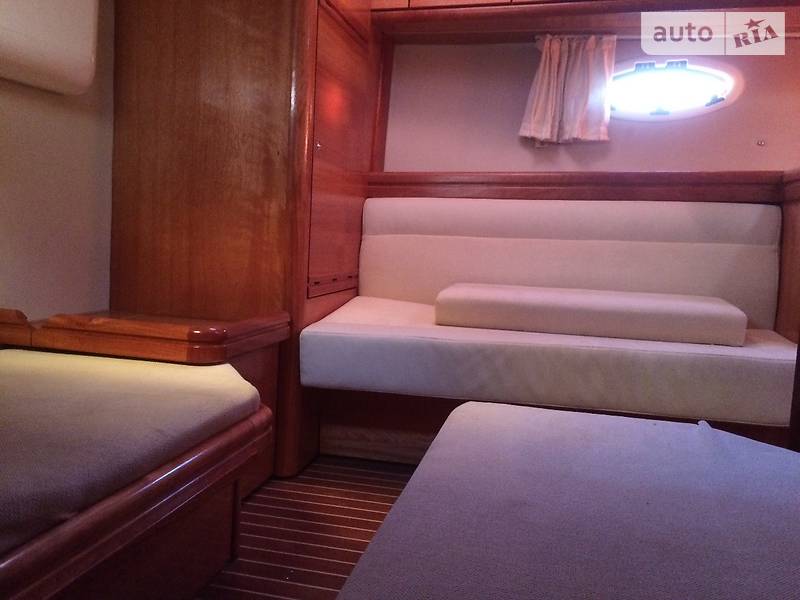 Моторна яхта Bavaria Sport 2009 в Києві