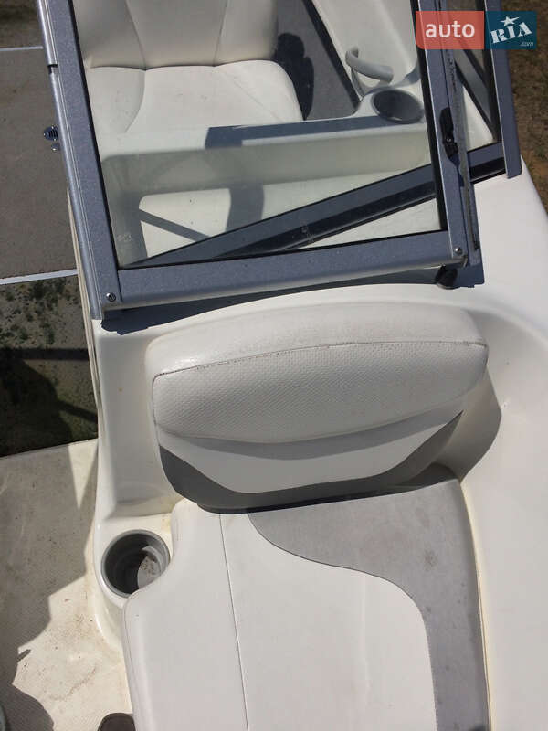 Катер Bayliner 175 2008 в Киеве