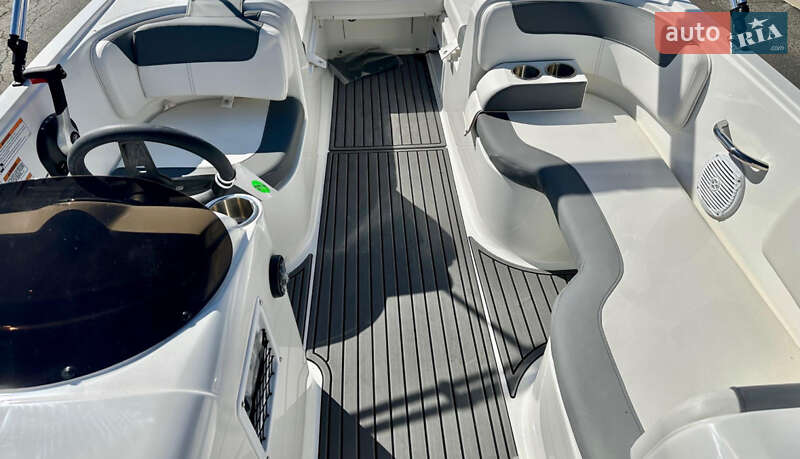Човен Bayliner 180 2024 в Одесі фото 7 Човен Bayliner 180 2024 в Одесі