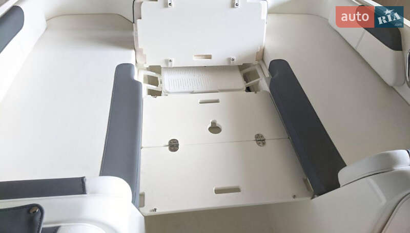 Човен Bayliner 180 2024 в Одесі фото 11 Човен Bayliner 180 2024 в Одесі