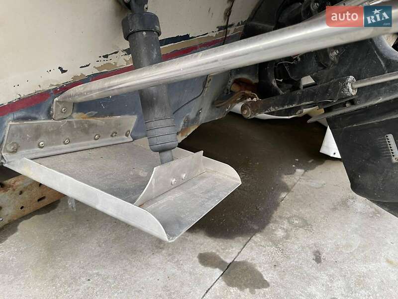 Катер Bayliner 2252 1984 в Киеве фото 8 Катер Bayliner 2252 1984 в Киеве