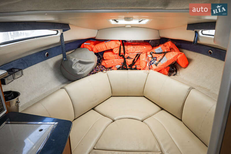 Катер Bayliner 245 2008 в Каменец-Подольском