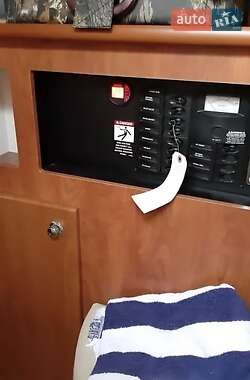 Моторная яхта Bayliner 320 2008 в Киеве