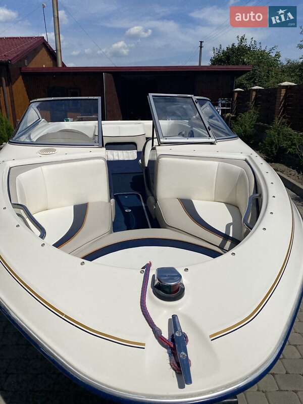 Катер Bayliner Capri 1995 в Луцке