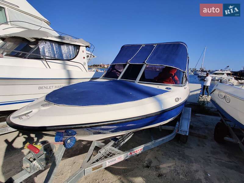 Лодка Bayliner Capri 2008 в Одессе фото 3 Лодка Bayliner Capri 2008 в Одессе