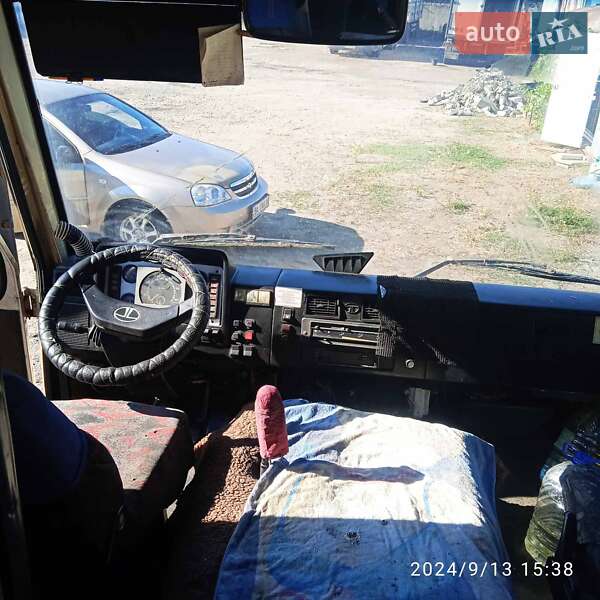 Туристический / Междугородний автобус БАЗ А 079 Эталон 2005 в Кропивницком фото 4 Туристический / Междугородний автобус БАЗ А 079 Эталон 2005 в Кропивницком