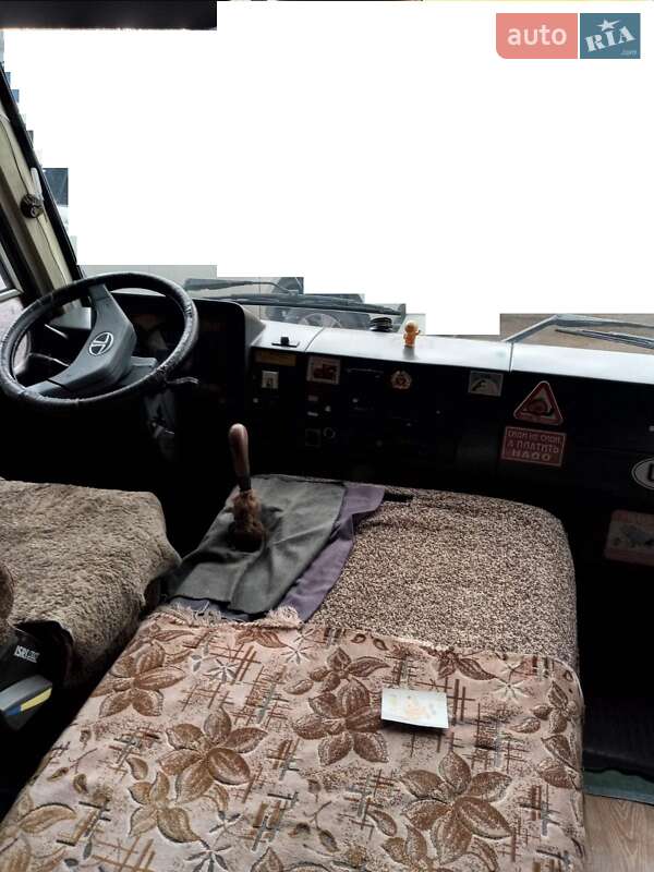 Туристичний / Міжміський автобус БАЗ А 079 Эталон 2008 в Житомирі фото 4 Туристичний / Міжміський автобус БАЗ А 079 Эталон 2008 в Житомирі