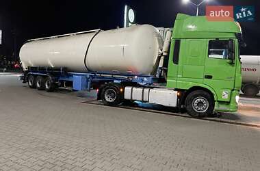 Цистерна напівпричіп Benalu 3S24 2000 в Києві