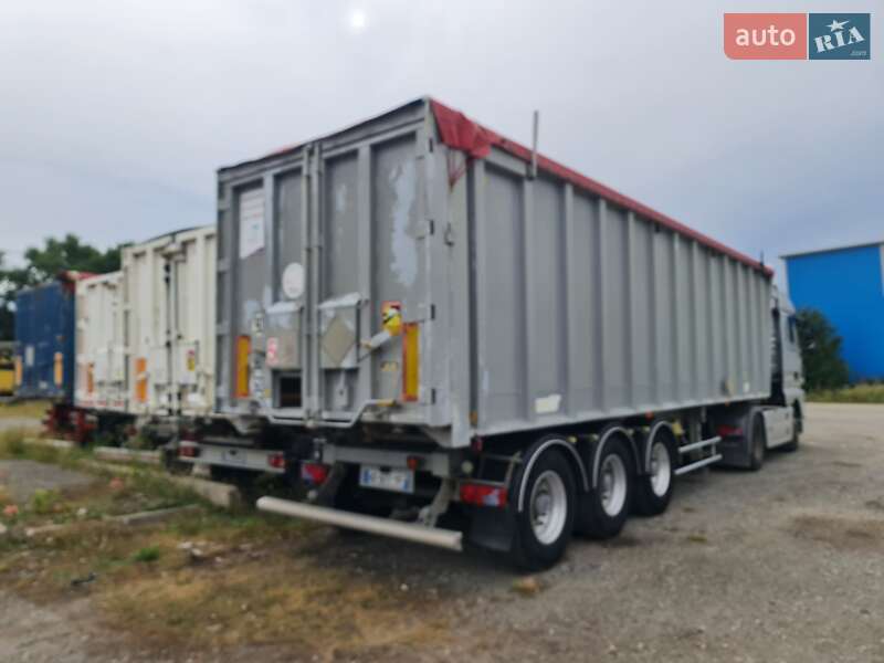 Самоскид напівпричіп Benalu Agriliner 2007 в Вінниці