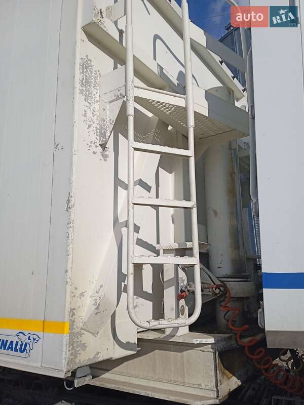 Самоскид напівпричіп Benalu Benalu 2003 в Жмеринці