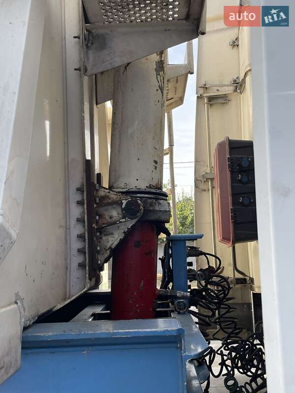 Зерновоз - полуприцеп Benalu Benalu 2005 в Днепре фото 7 Зерновоз - полуприцеп Benalu Benalu 2005 в Днепре