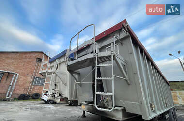 Зерновоз - полуприцеп Benalu Benalu 2009 в Киеве