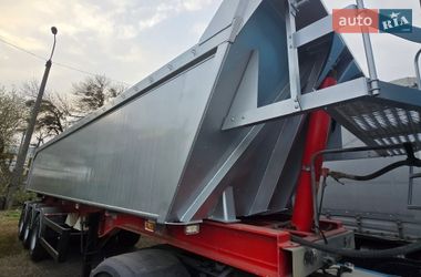 Самосвал полуприцеп Benalu Benalu 2007 в Луцке