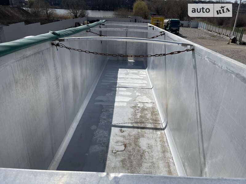 Зерновоз - полуприцеп Benalu Bencere 2008 в Виннице