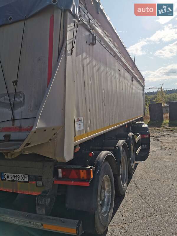 Самоскид напівпричіп Benalu GT 2001 в Умані фото 6 Самоскид напівпричіп Benalu GT 2001 в Умані