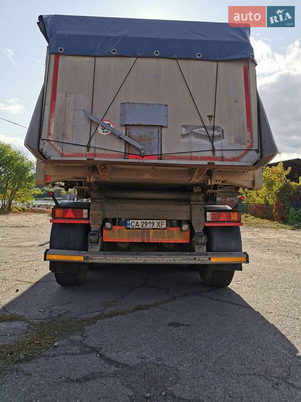 Самоскид напівпричіп Benalu GT 2001 в Умані фото 8 Самоскид напівпричіп Benalu GT 2001 в Умані