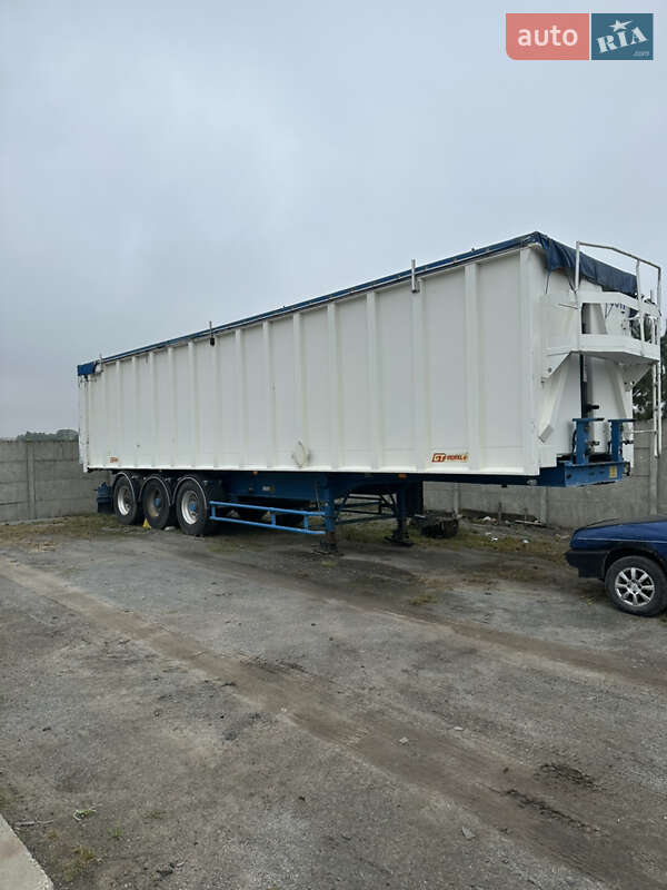 Зерновоз - напівпричіп Benalu TF34C-Z 2001 в Львові