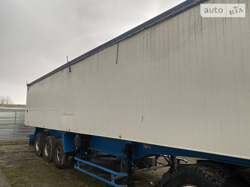 Зерновоз - полуприцеп Benalu TF34C1 1989 в Золочеве