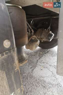 Зерновоз - полуприцеп Benalu TF34C1 1996 в 