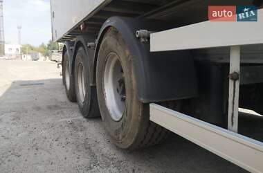 Зерновоз - полуприцеп Benalu TF34C1 1996 в 