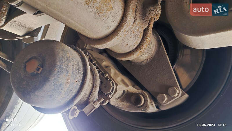 Самоскид напівпричіп Benalu TF34C1 1999 в Миколаєві