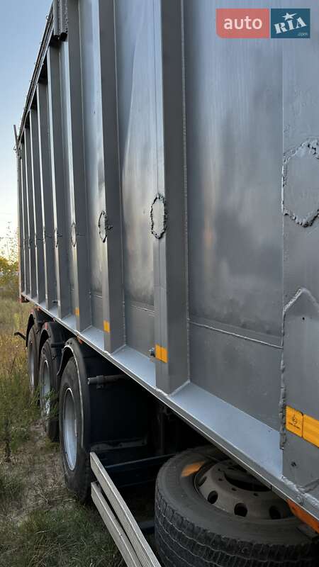 Самосвал полуприцеп Benalu TF34C1 1998 в Киеве