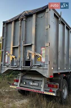 Самоскид напівпричіп Benalu TF34C1 1998 в Києві