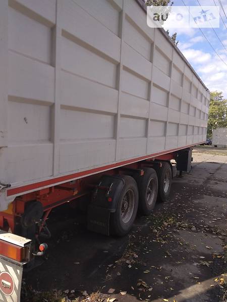 Самоскид напівпричіп Benalu TF 2000 в Баштанці