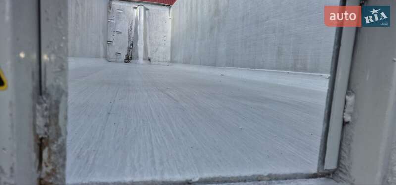 Самосвал полуприцеп Benalu TX 2010 в Виннице