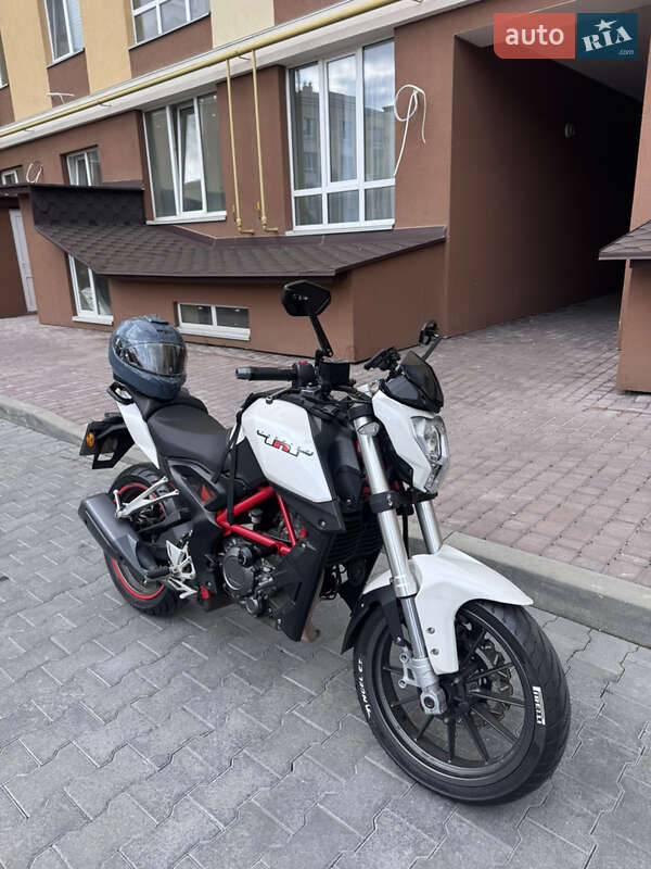 Мотоцикл Без обтекателей (Naked bike) Benelli TNT 25 2017 в 
