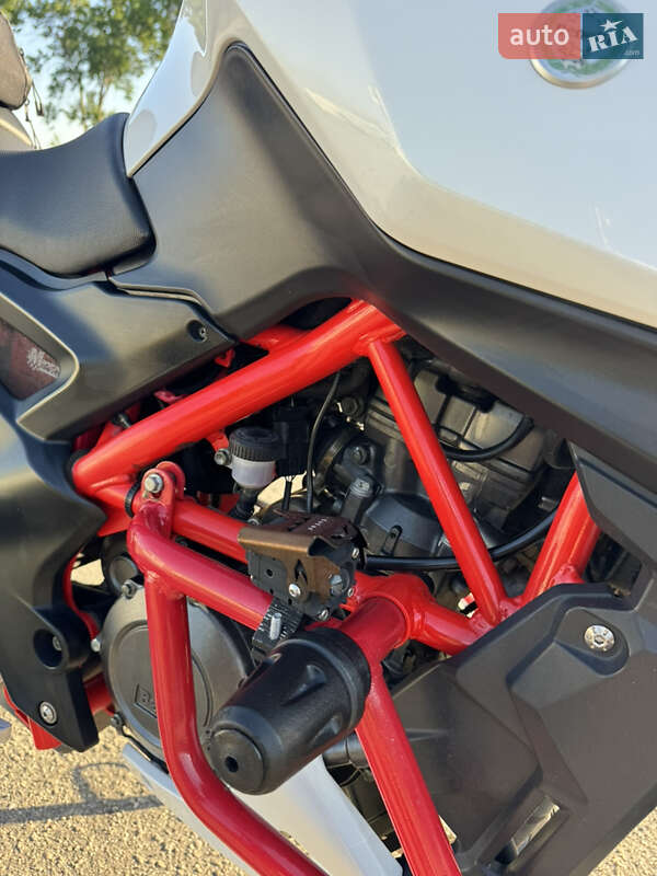 Мотоцикл Без обтекателей (Naked bike) Benelli TNT 25 2016 в Козельщине фото 3 Мотоцикл Без обтекателей (Naked bike) Benelli TNT 25 2016 в Козельщине