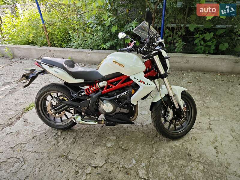 Спортбайк Benelli TNT 300 2018 в 