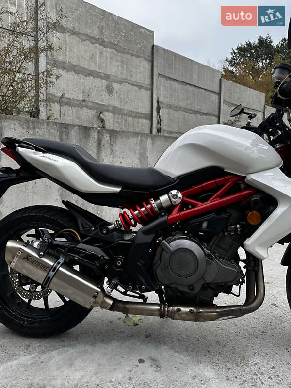 Мотоцикл Без обтекателей (Naked bike) Benelli TNT 300 2015 в Киеве