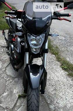 Мотоцикл Без обтекателей (Naked bike) Benelli TNT 302S 2019 в 