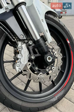 Мотоцикл Без обтекателей (Naked bike) Benelli TNT 302S 2019 в 