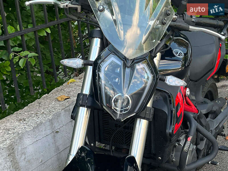 Мотоцикл Без обтекателей (Naked bike) Benelli TNT 302S 2020 в Киеве
