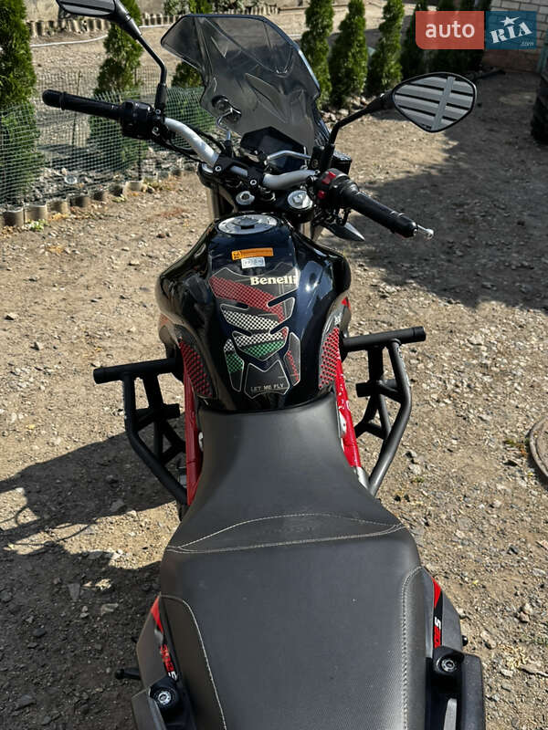 Мотоцикл Без обтекателей (Naked bike) Benelli TNT 302S 2020 в Валках
