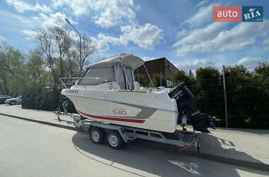 Катер Beneteau Antares 2014 в Киеве