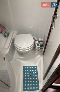 Парусная яхта Beneteau Oceanis 2004 в 