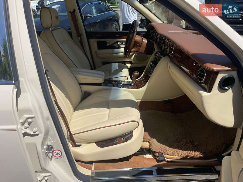 Седан Bentley Arnage 2007 в Киеве