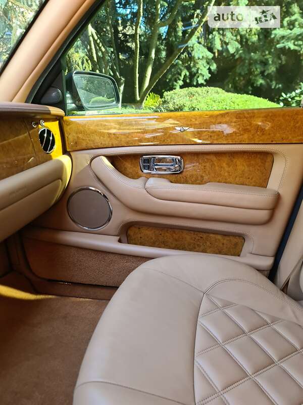 Седан Bentley Arnage 2008 в Киеве