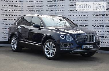 Внедорожник / Кроссовер Bentley Bentayga 2017 в Киеве