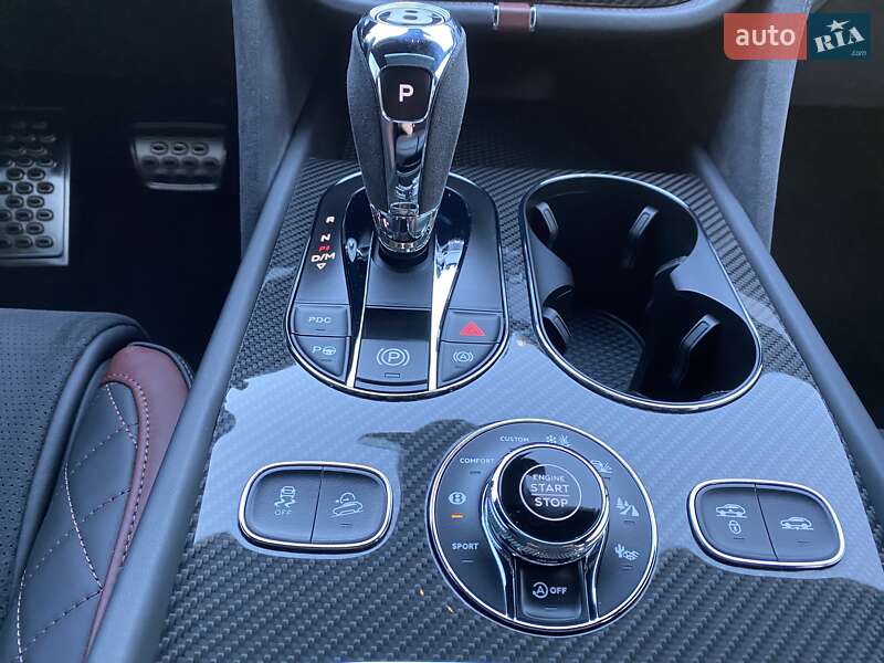 Внедорожник / Кроссовер Bentley Bentayga 2019 в Одессе